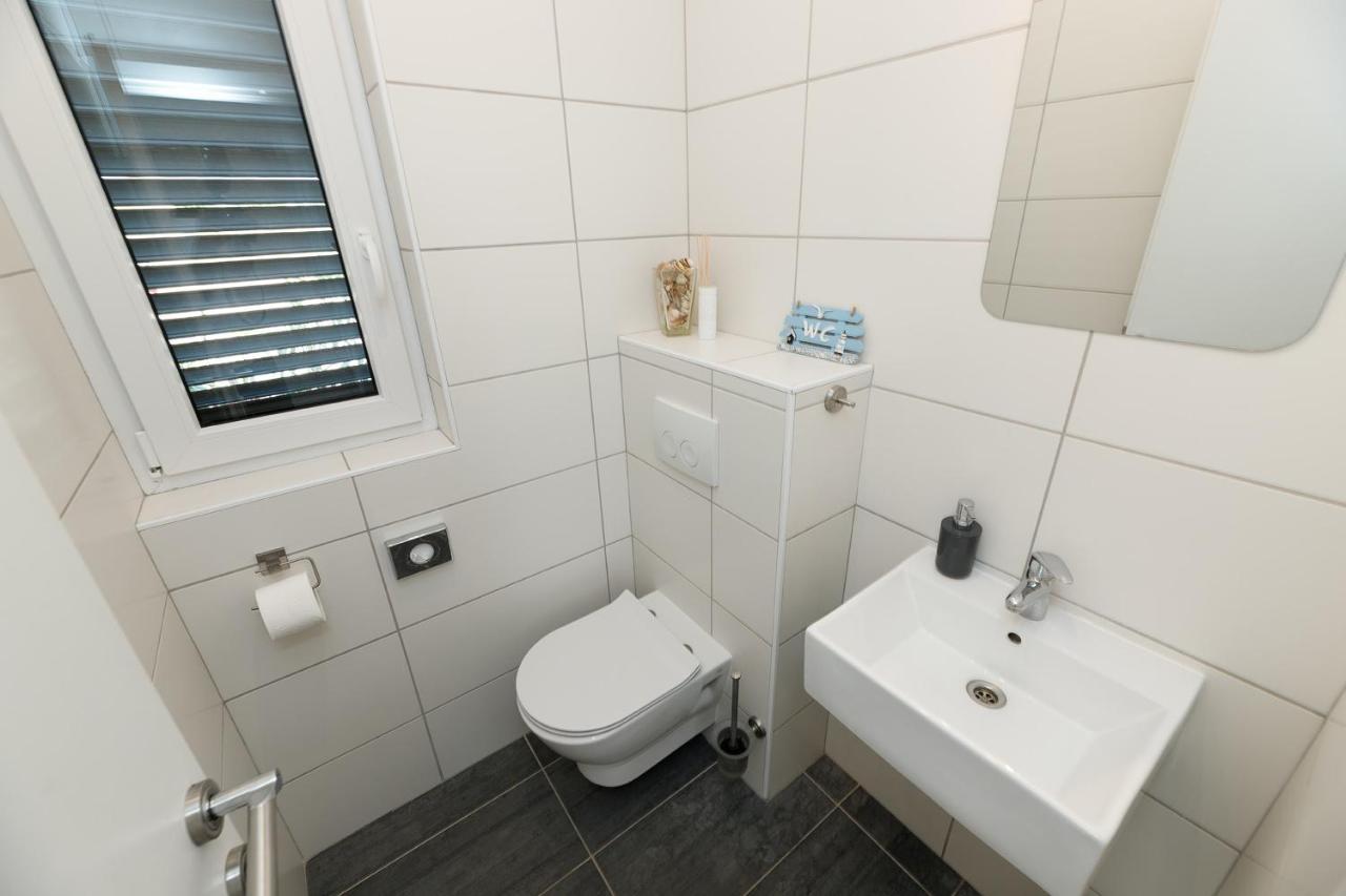 Malo Ferienvilla Privlaka, Pool, Boje, Wi-Fi, Wallbox Privlaka  Ngoại thất bức ảnh