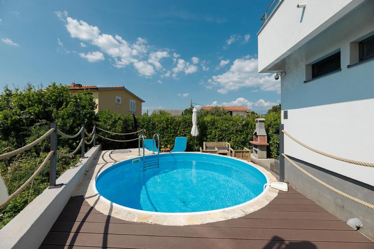 Malo Ferienvilla Privlaka, Pool, Boje, Wi-Fi, Wallbox Privlaka  Ngoại thất bức ảnh